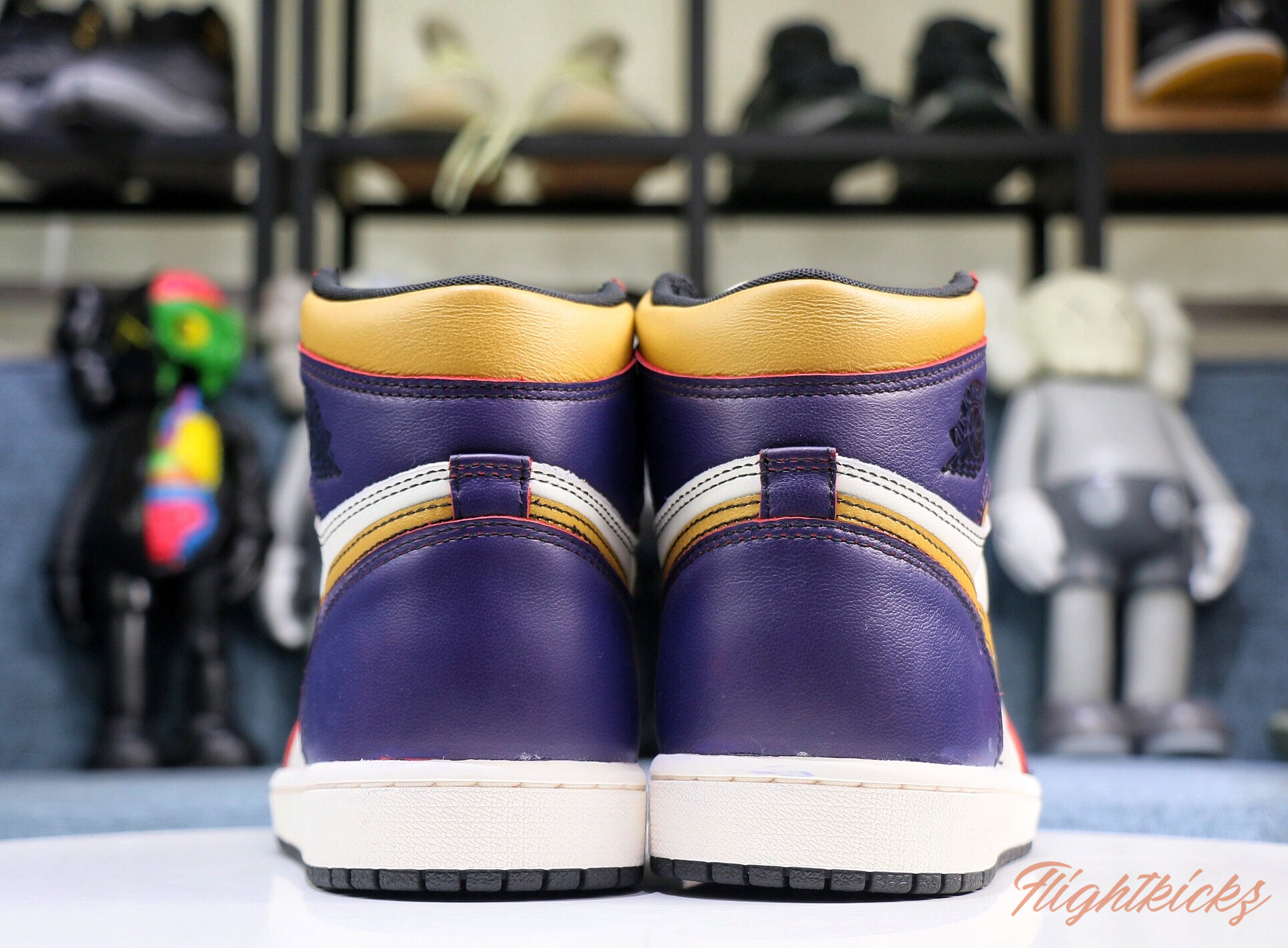 Jordan 1 Retro High OG Defiant SB LA to Chicago