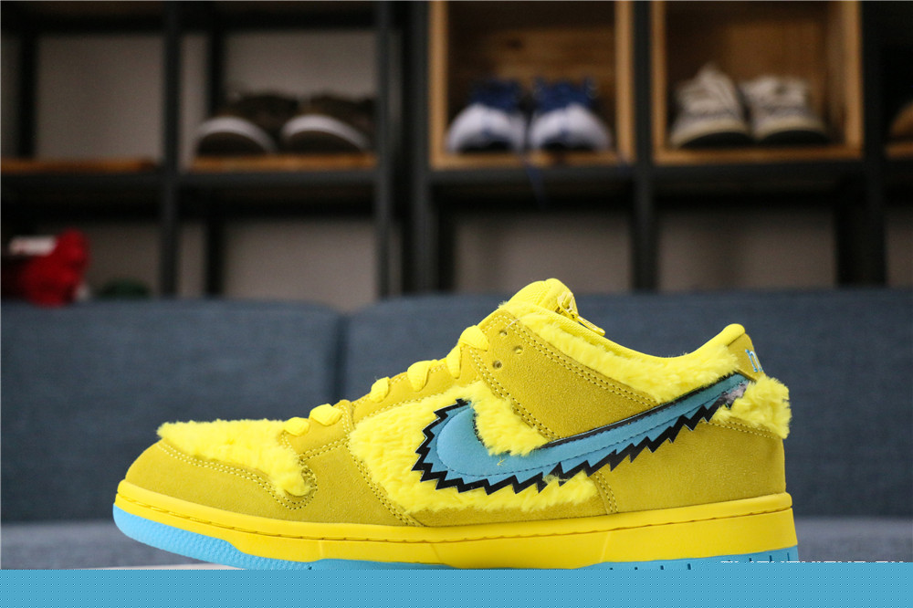 Grateful Dead x Nike SB Dunk Low Yellow