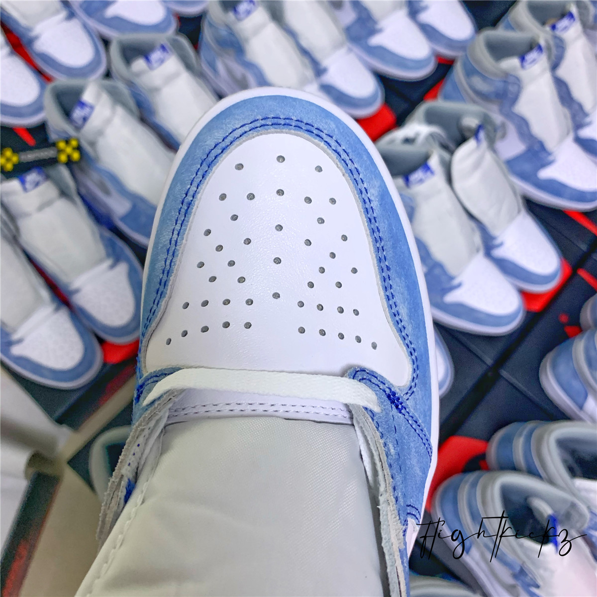 Jordan 1 Retro High OG Hyper Royal 2021(LN5 A1)