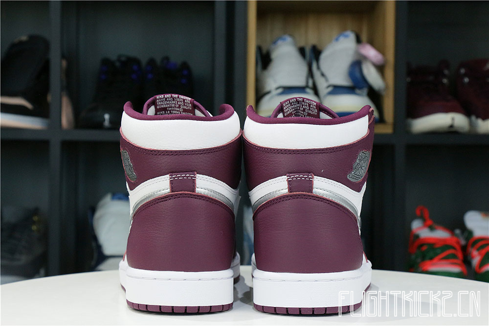 Air Jordan 1 High OG Bordeaux