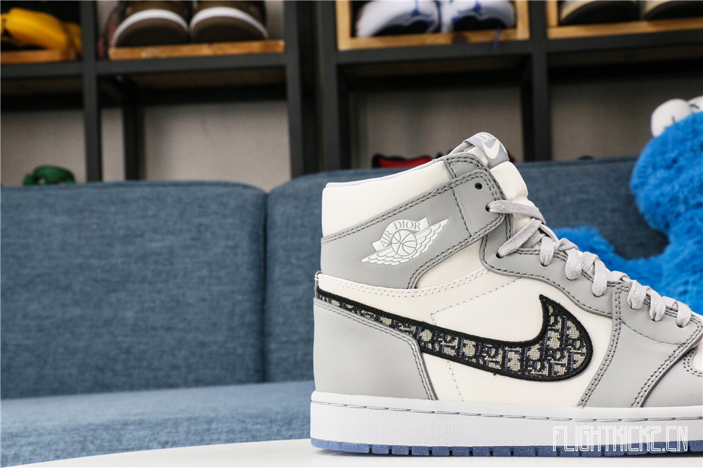 Dlor x Air Jordan 1 2020 （Correct box） (LN5 A1 Batch)
