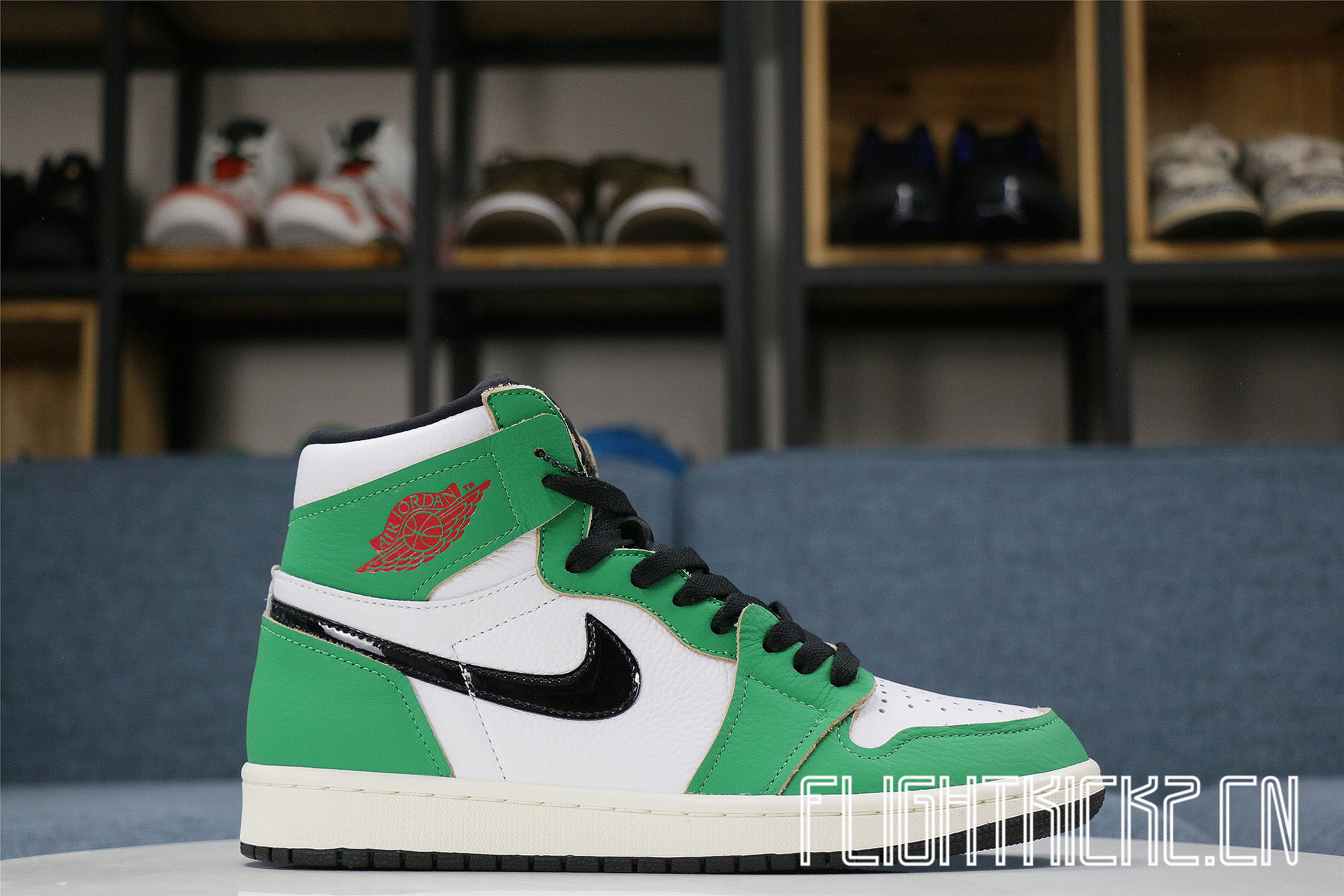 Air Jordan 1 Retro High Lucky Green 2020