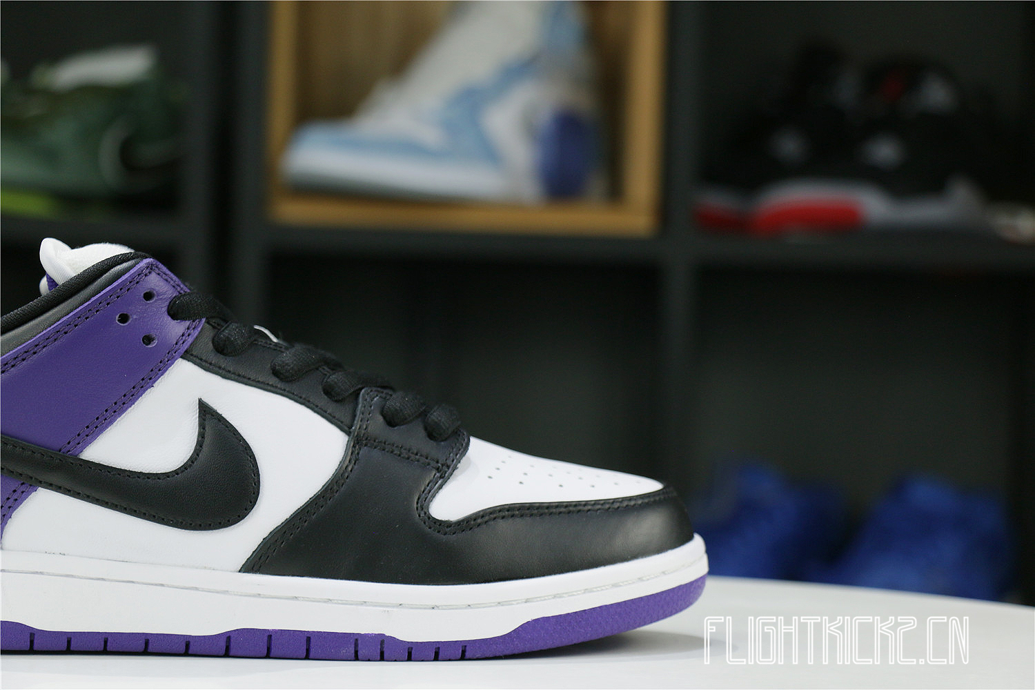 Nike SB Dunk Low Court Purple