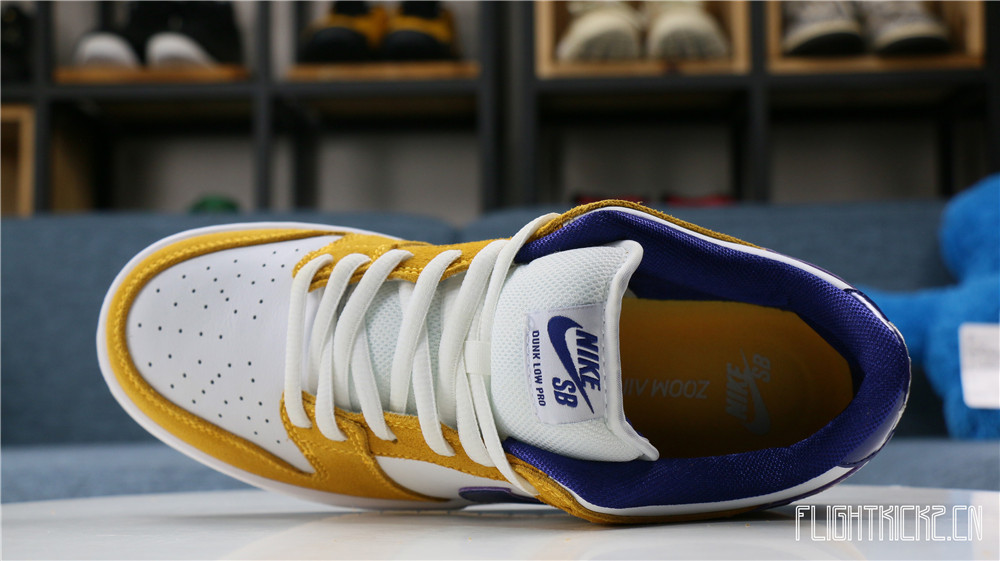 Nike SB Dunk Low Lakers 2020