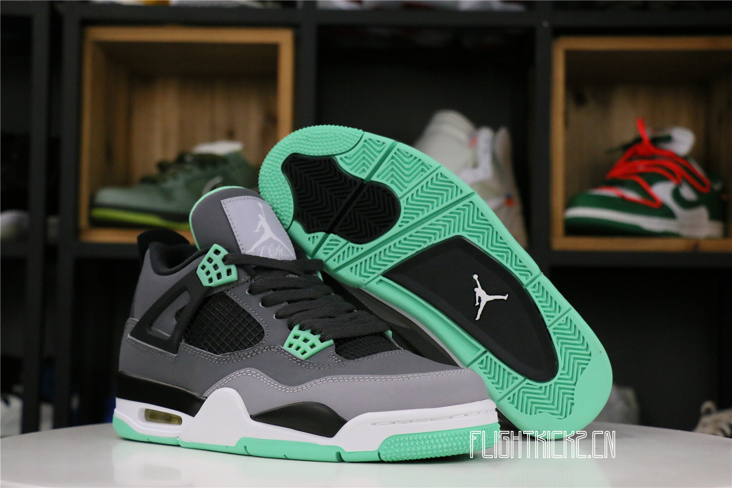 Jordan 4 Retro Green Glow( Ln5 A1 Batch)