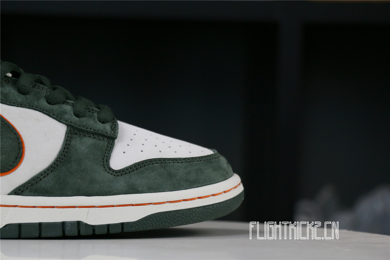 Otomo Katsuhiro x Nike SB Dunk Low Steamboy OST Green Orange