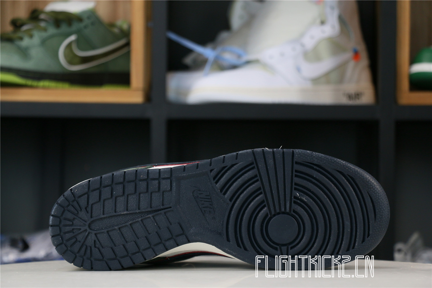 Otomo Katsuhiro x Nike SB Dunk Low Steamboy OST Green Blue Red