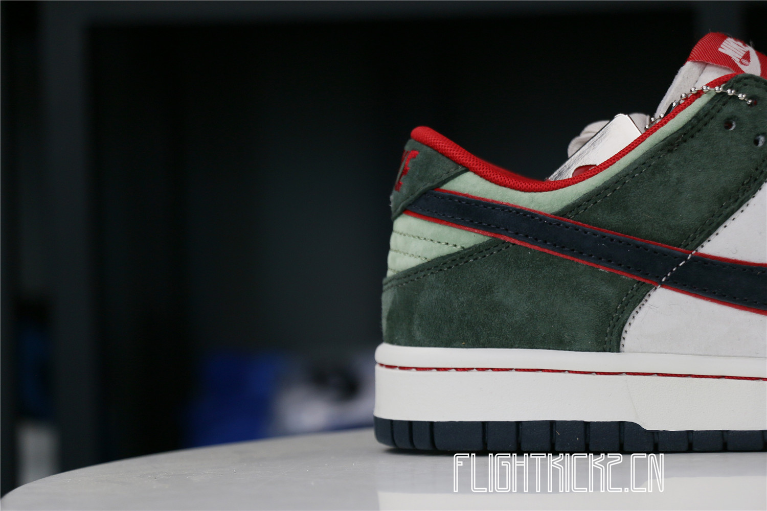 Otomo Katsuhiro x Nike SB Dunk Low Steamboy OST Green Blue Red