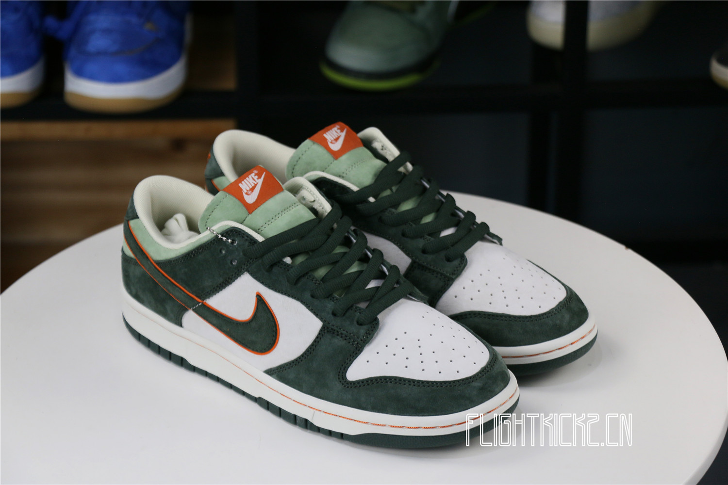 Otomo Katsuhiro x Nike SB Dunk Low Steamboy OST Green Orange