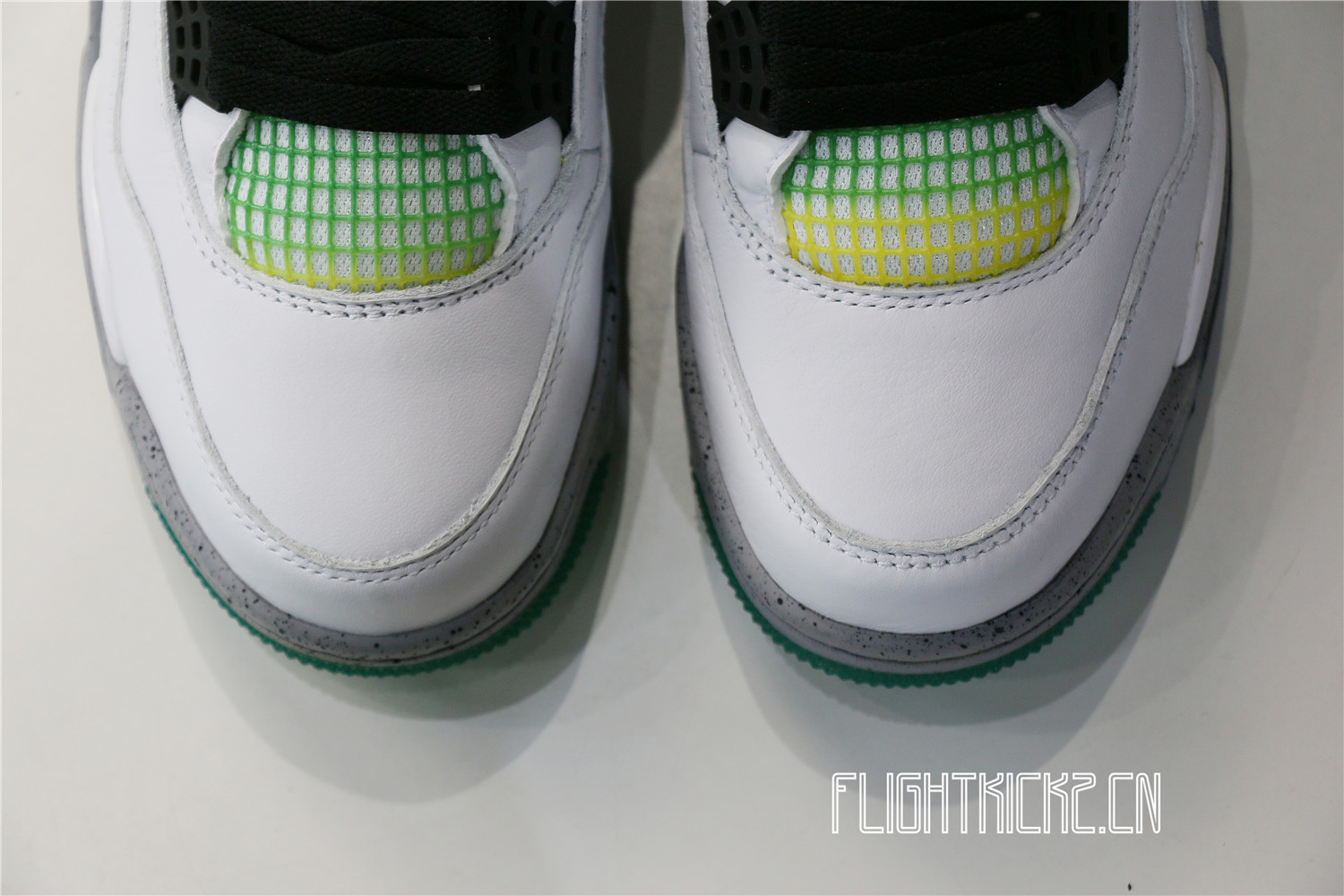 WMNS AIR JORDAN 4 RETRO ‘RASTA’