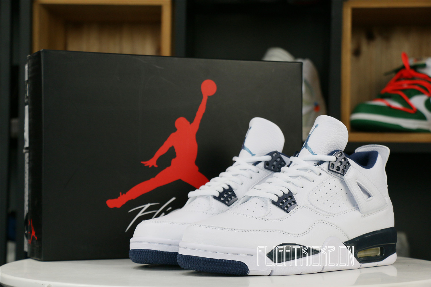 AIR JORDAN 4 RETRO LS ‘LEGEND BLUE’
