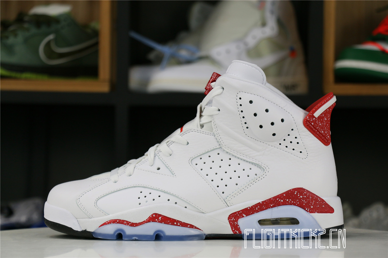 Air Jordan 6 Red Oreo