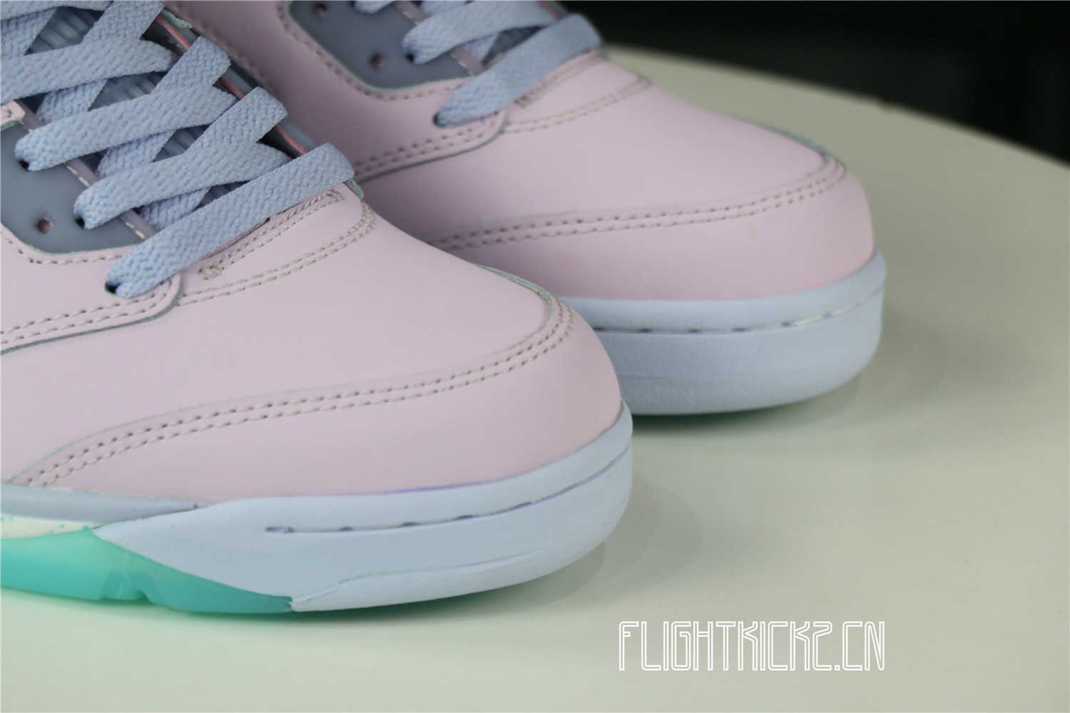 Air Jordan 5 Easter 2022