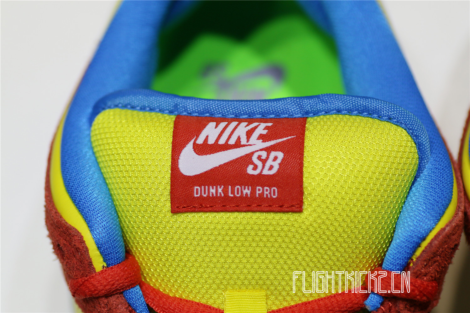 Nike SB Dunk Low Pro Bart Simpson