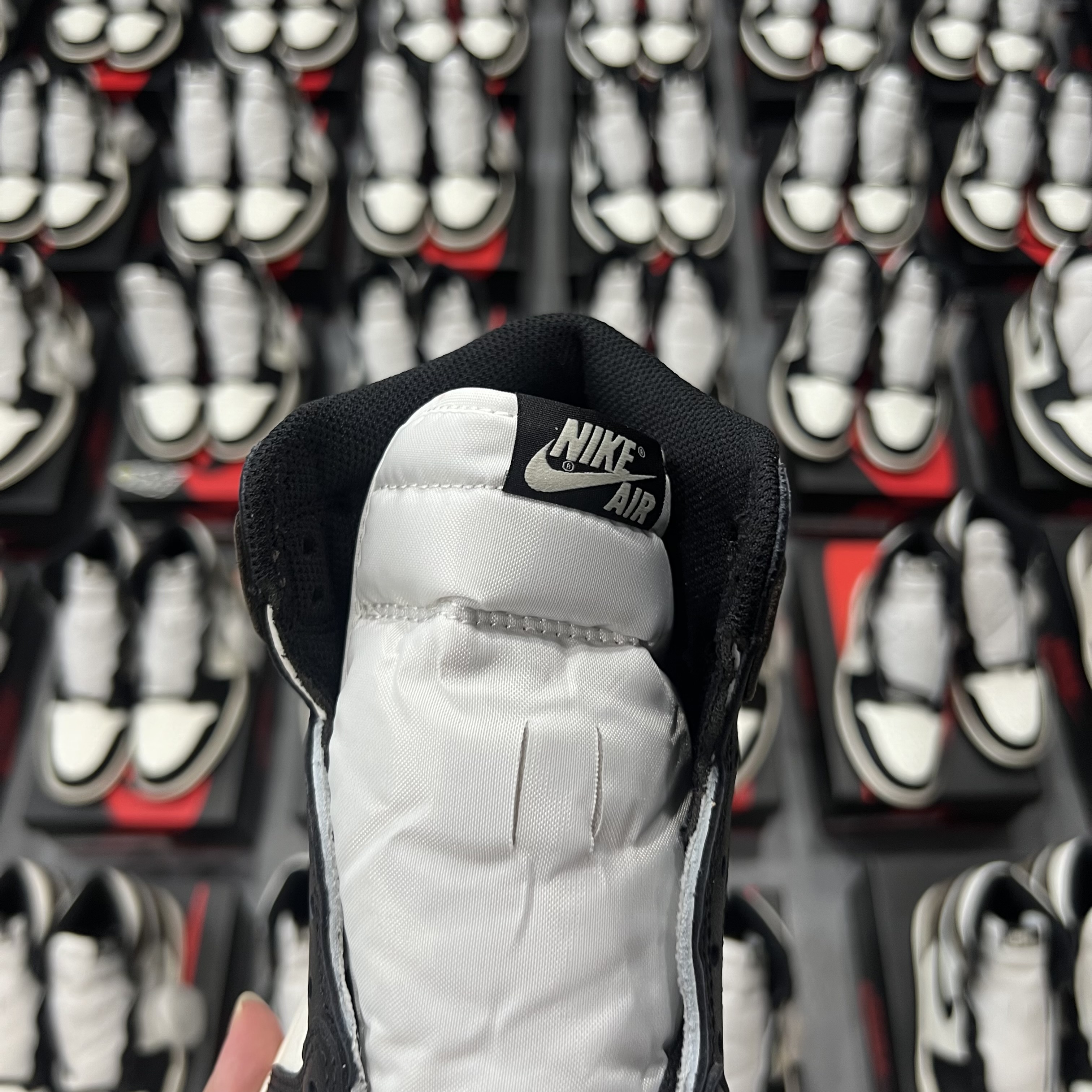 Jordan 1 Retro High Dark Mocha 2020 (LN5 A1 Batch)