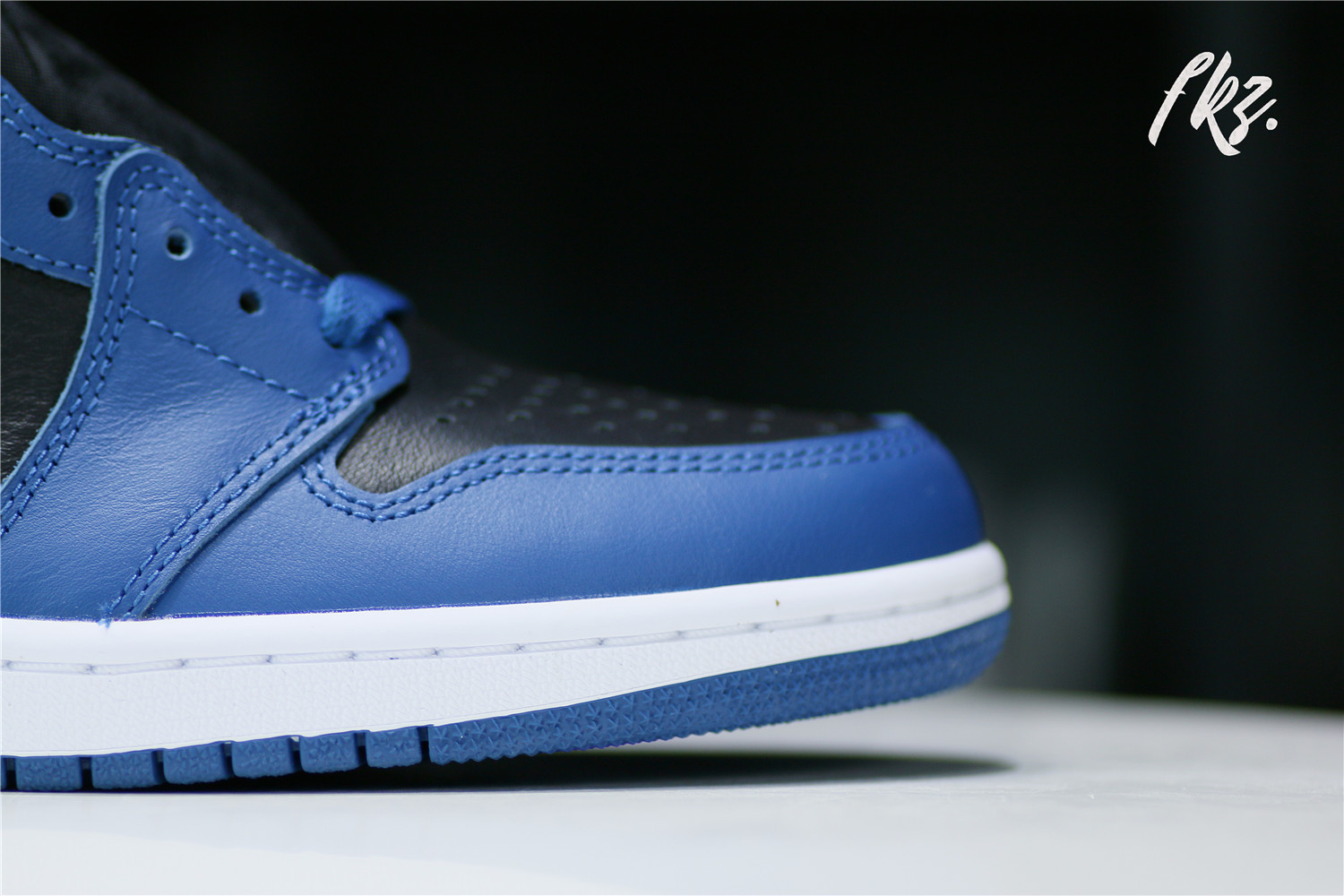 Air Jordan 1 High OG Dark Marina Blue (LN5 A1 Batch)