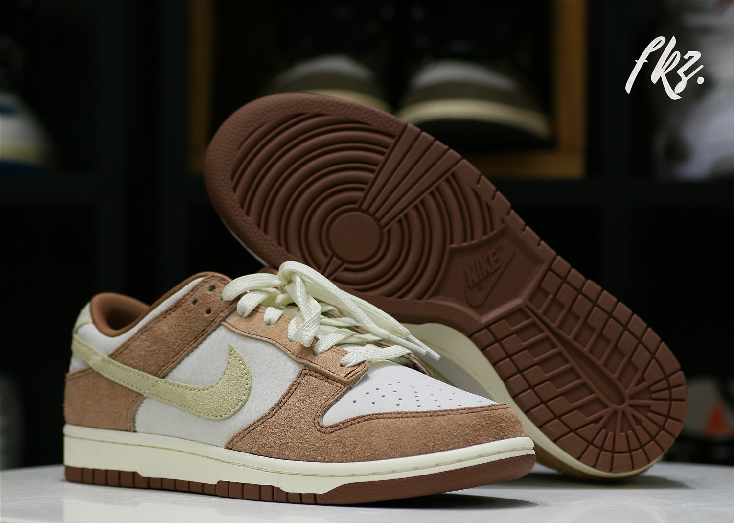 Nike Dunk Low Medium Curry 2021