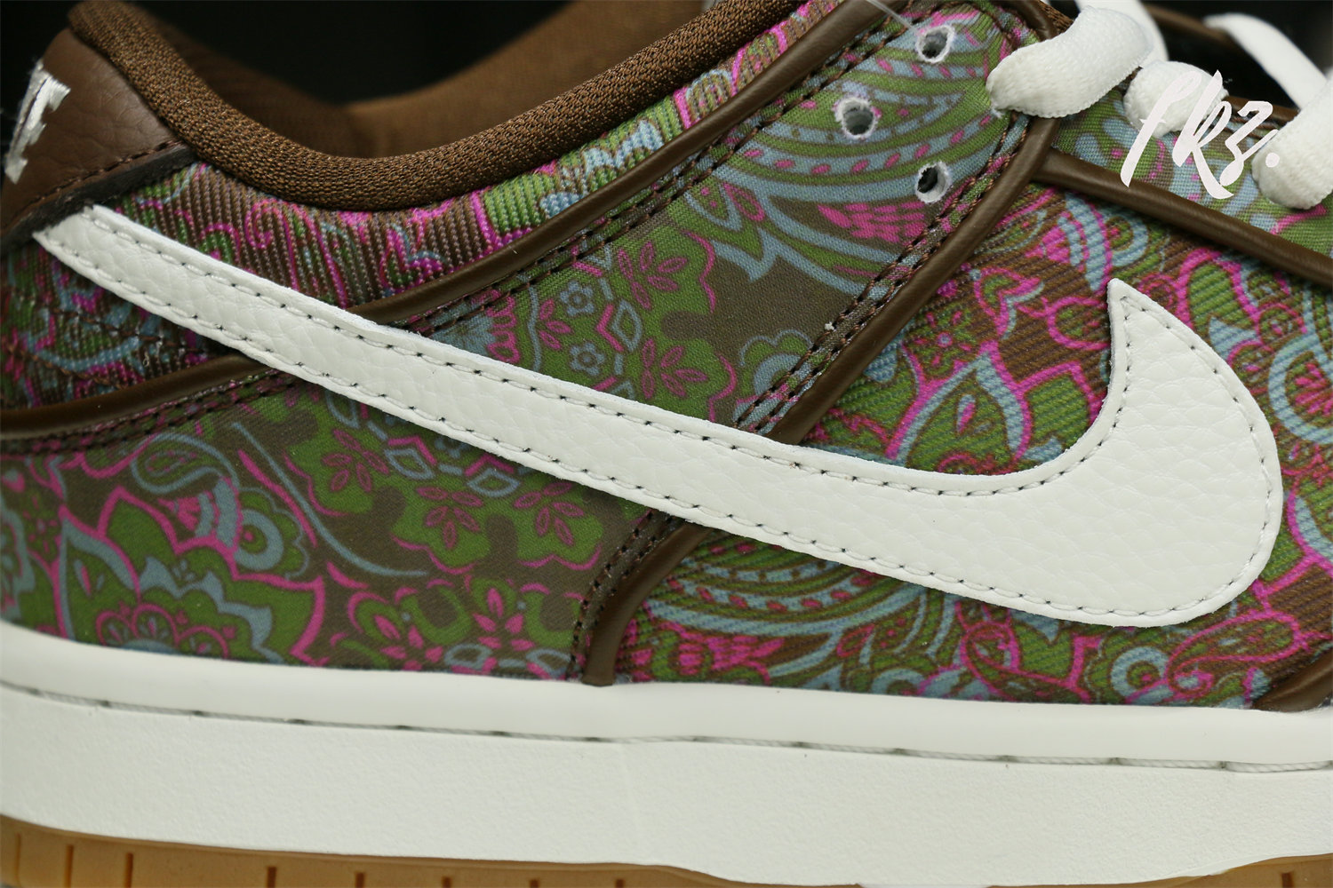 Nike SB Dunk Low Pro Paisley Brown