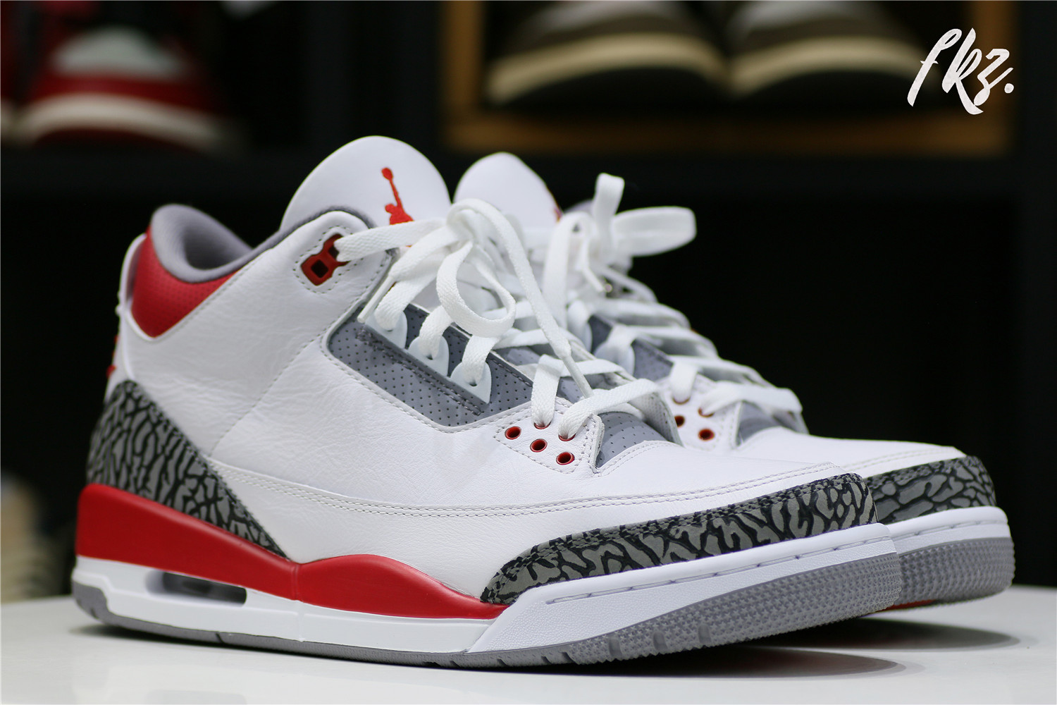AIR JORDAN 3 RETRO ‘FIRE RED’ 2022