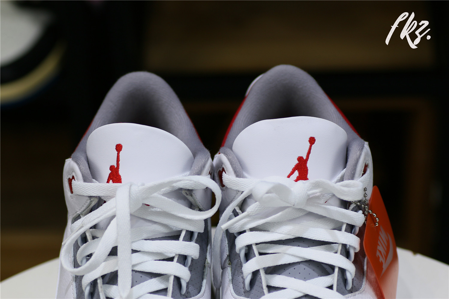 AIR JORDAN 3 RETRO ‘FIRE RED’ 2022