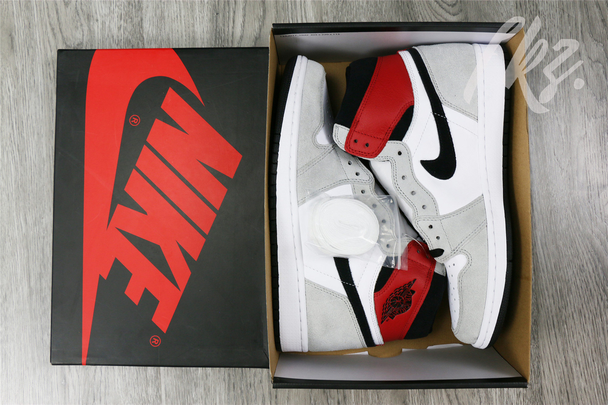 Air Jordan 1 Retro Smoke Grey(GS)