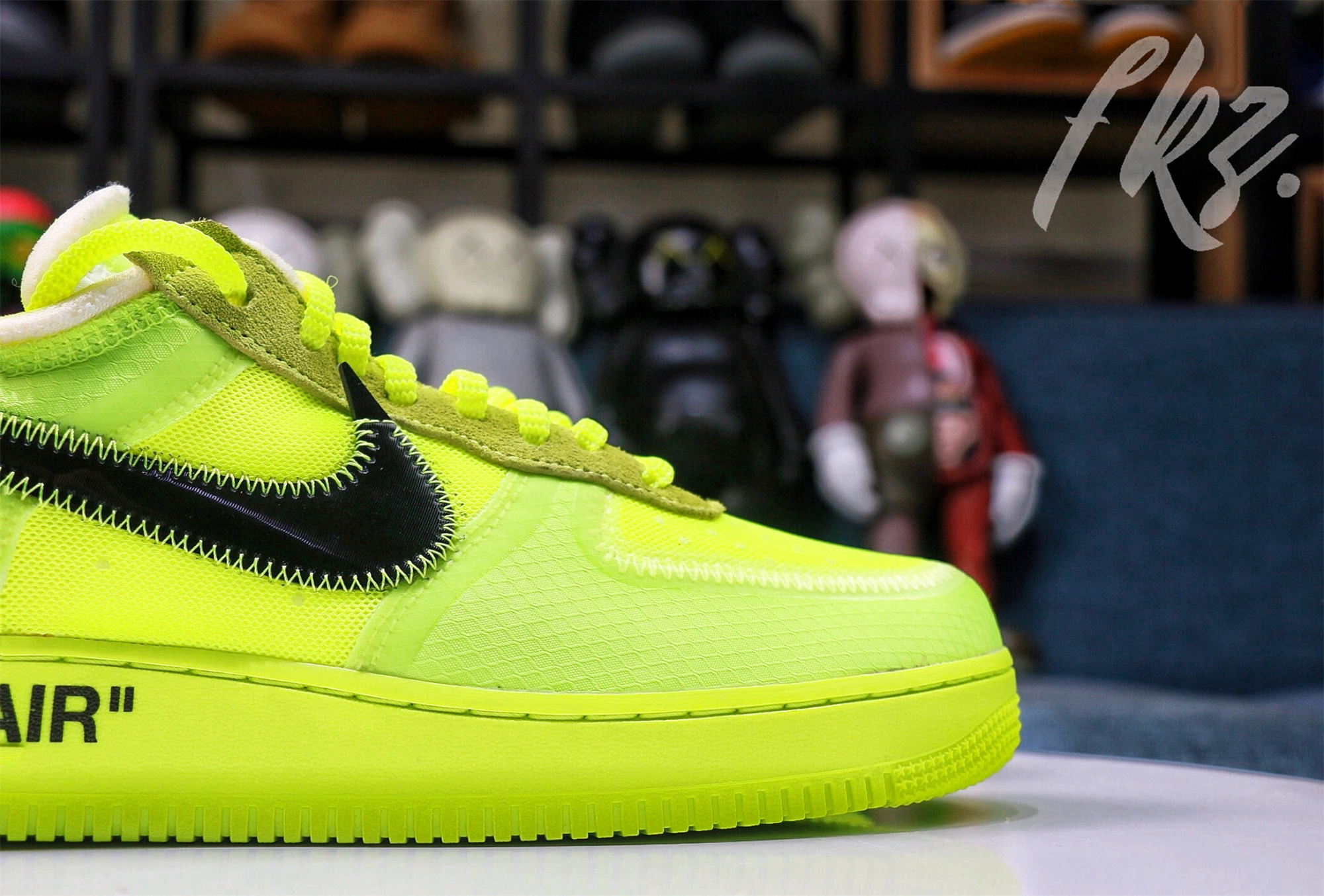 2018 Off White X Nike Air Force 1 Volt
