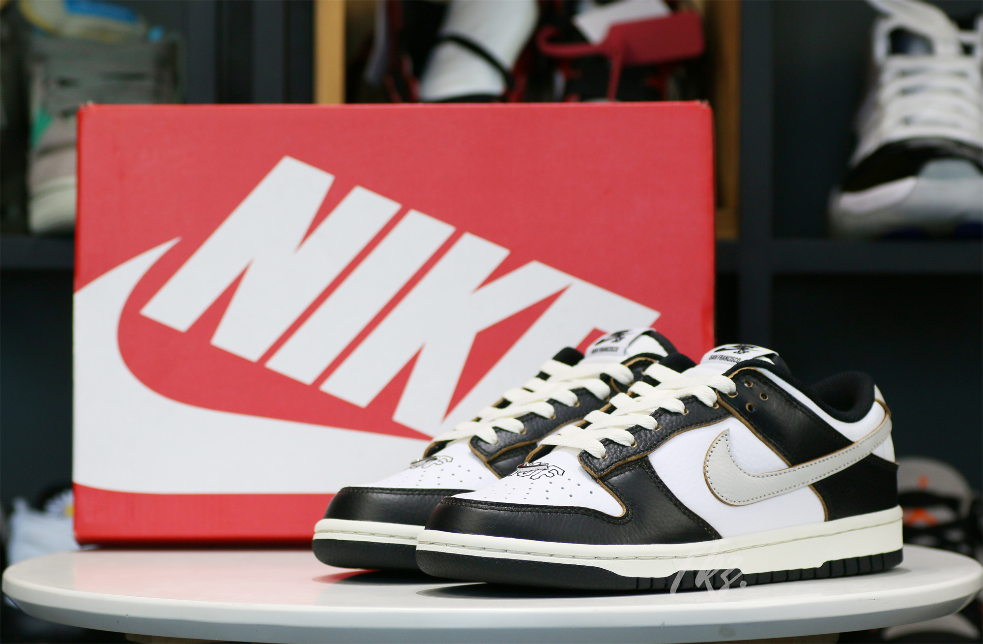 HUF x Nike SB Dunk Low “San Francisco”