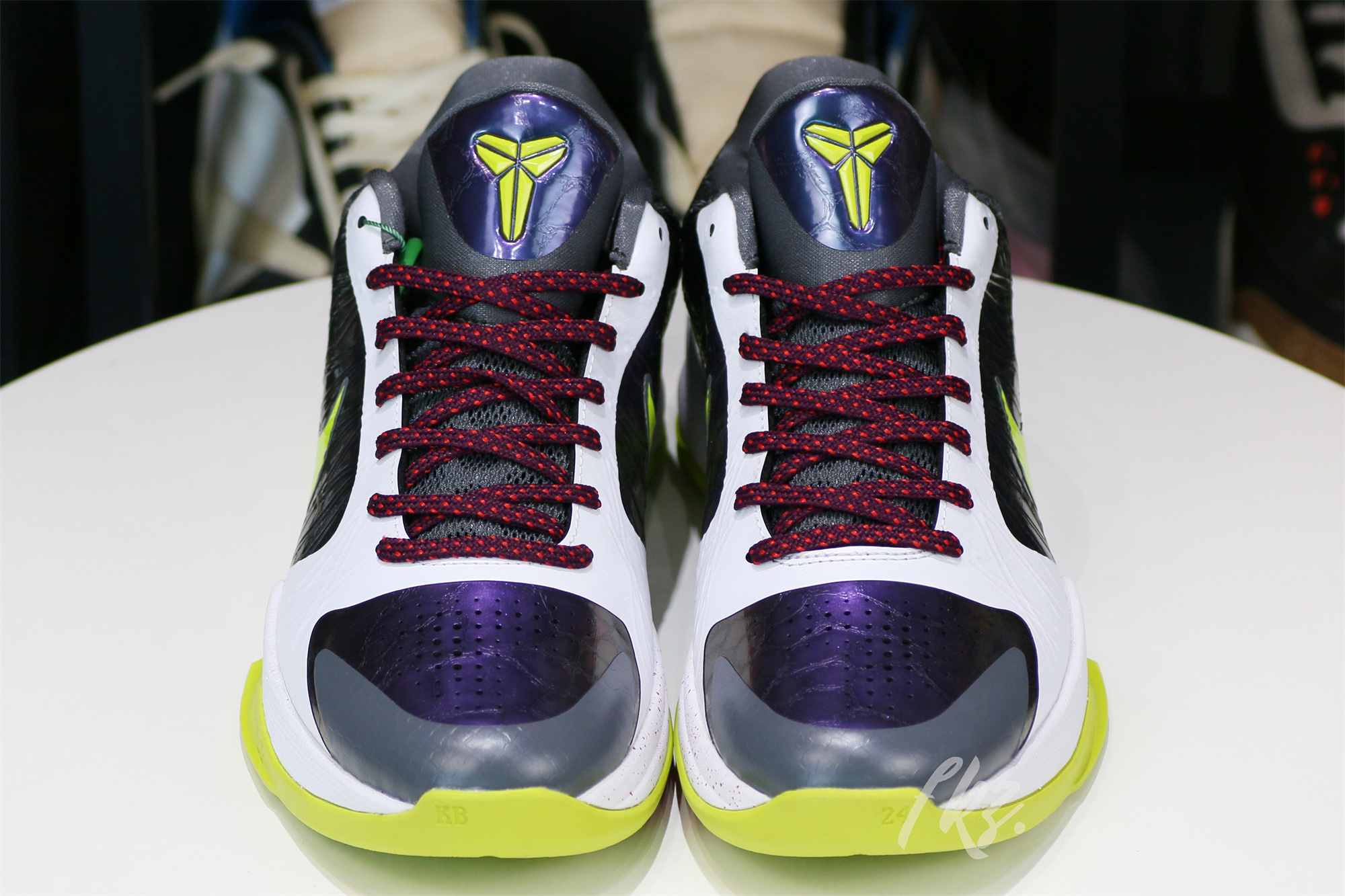 Nike Kobe 5 Protro “Chaos” (Up to Size 14）(A1 Batch)