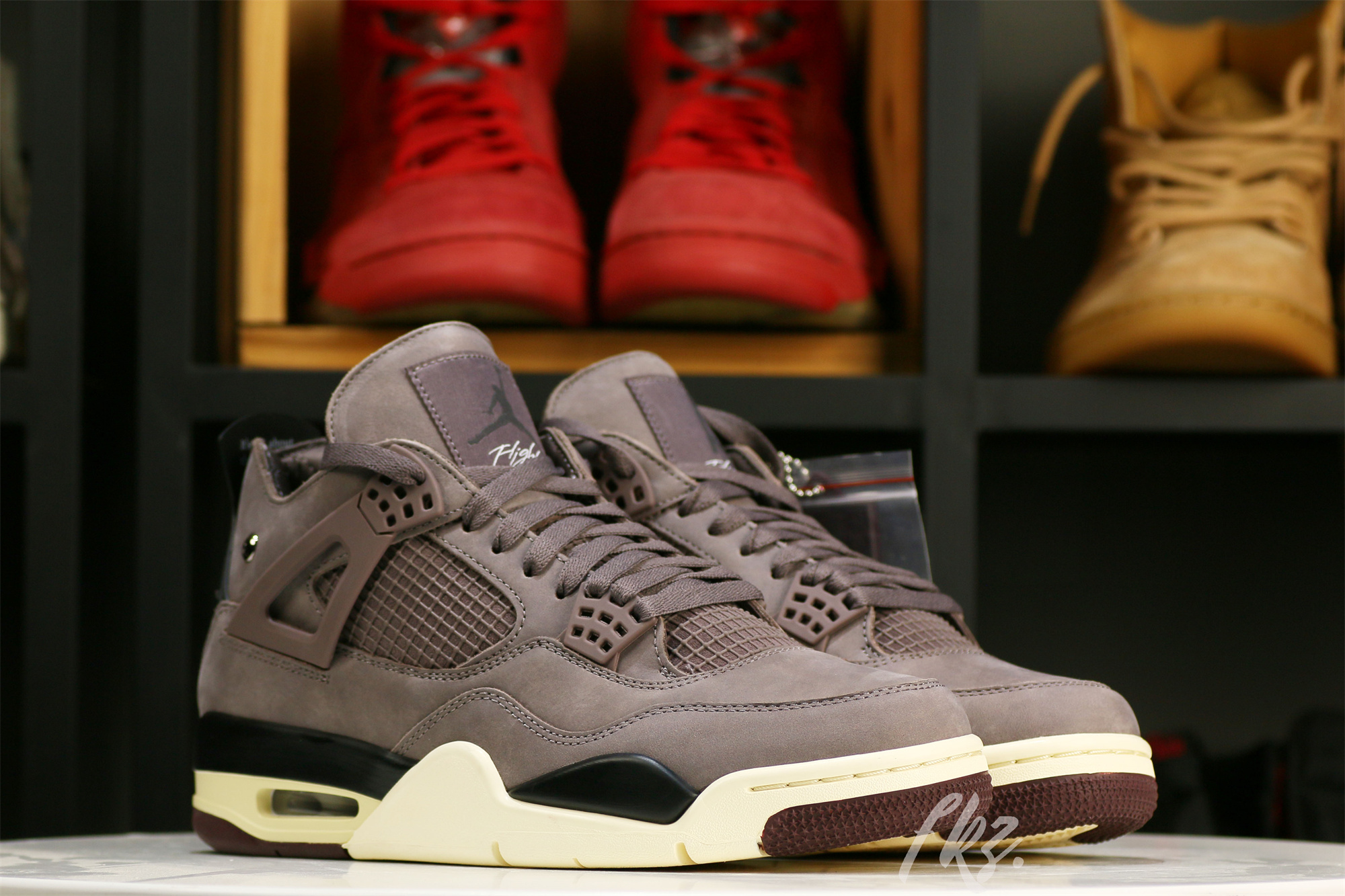 A Ma Maniére x Air Jordan 4 Retro ‘Violet Ore’ 2022 (LN5 A1 Batch)