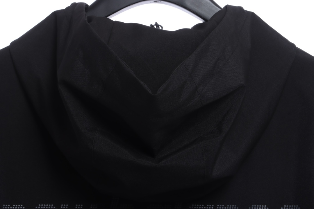 NB color contrast tooling jacket