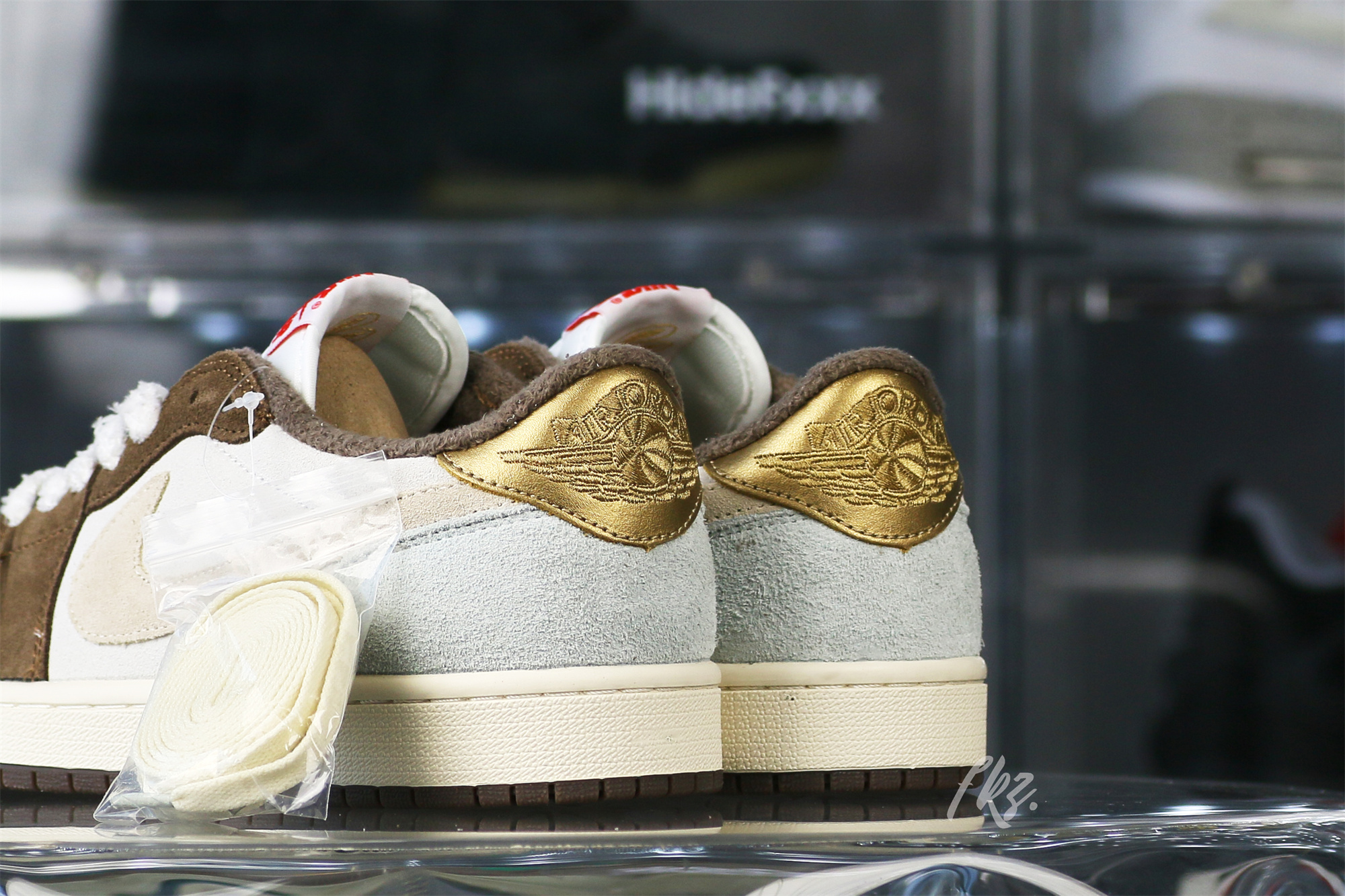 Air Jordan 1 Retro Low OG Year Of The Rabbit 2023