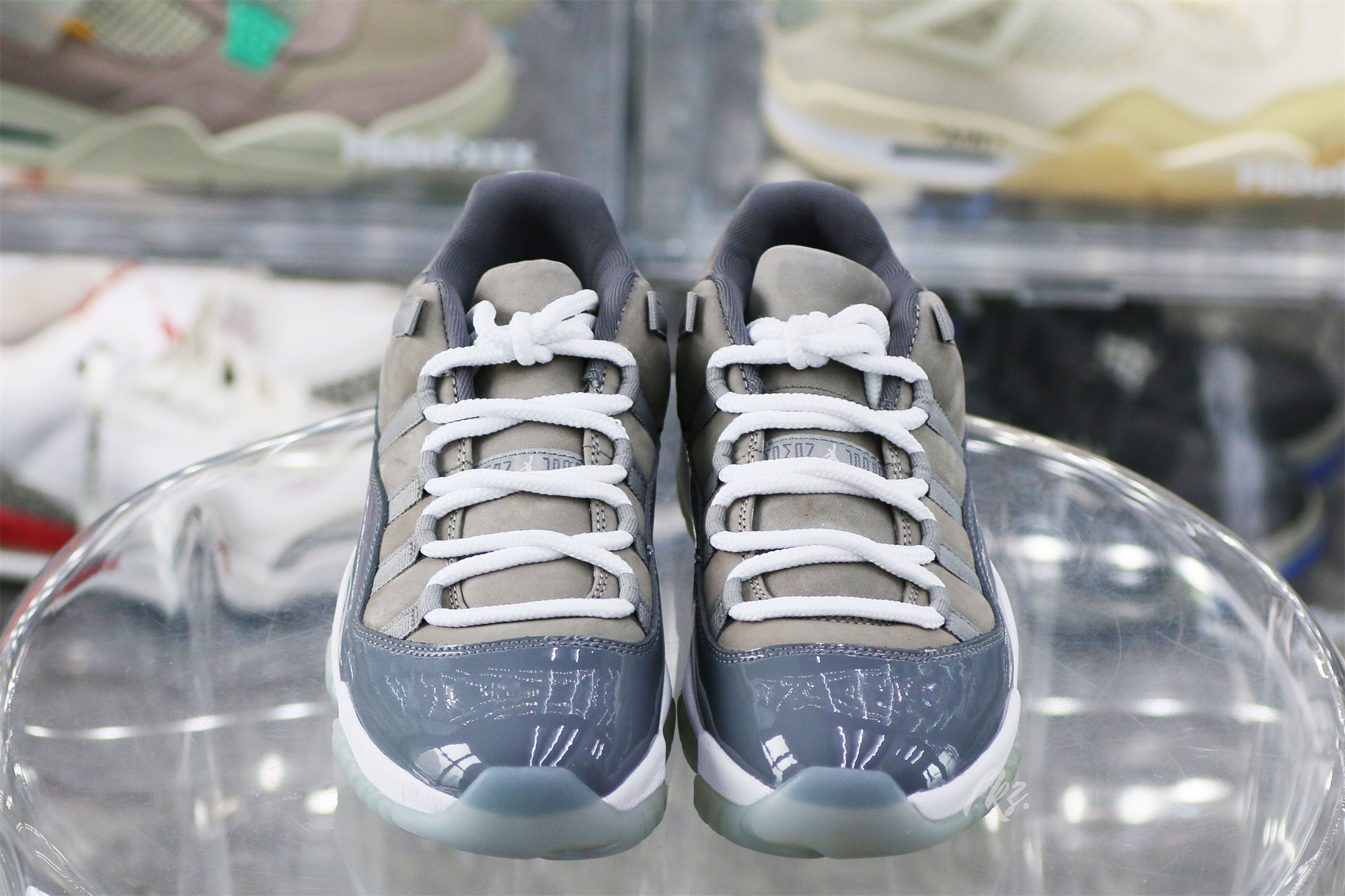 Air Jordan 11 Retro Low Cool Grey