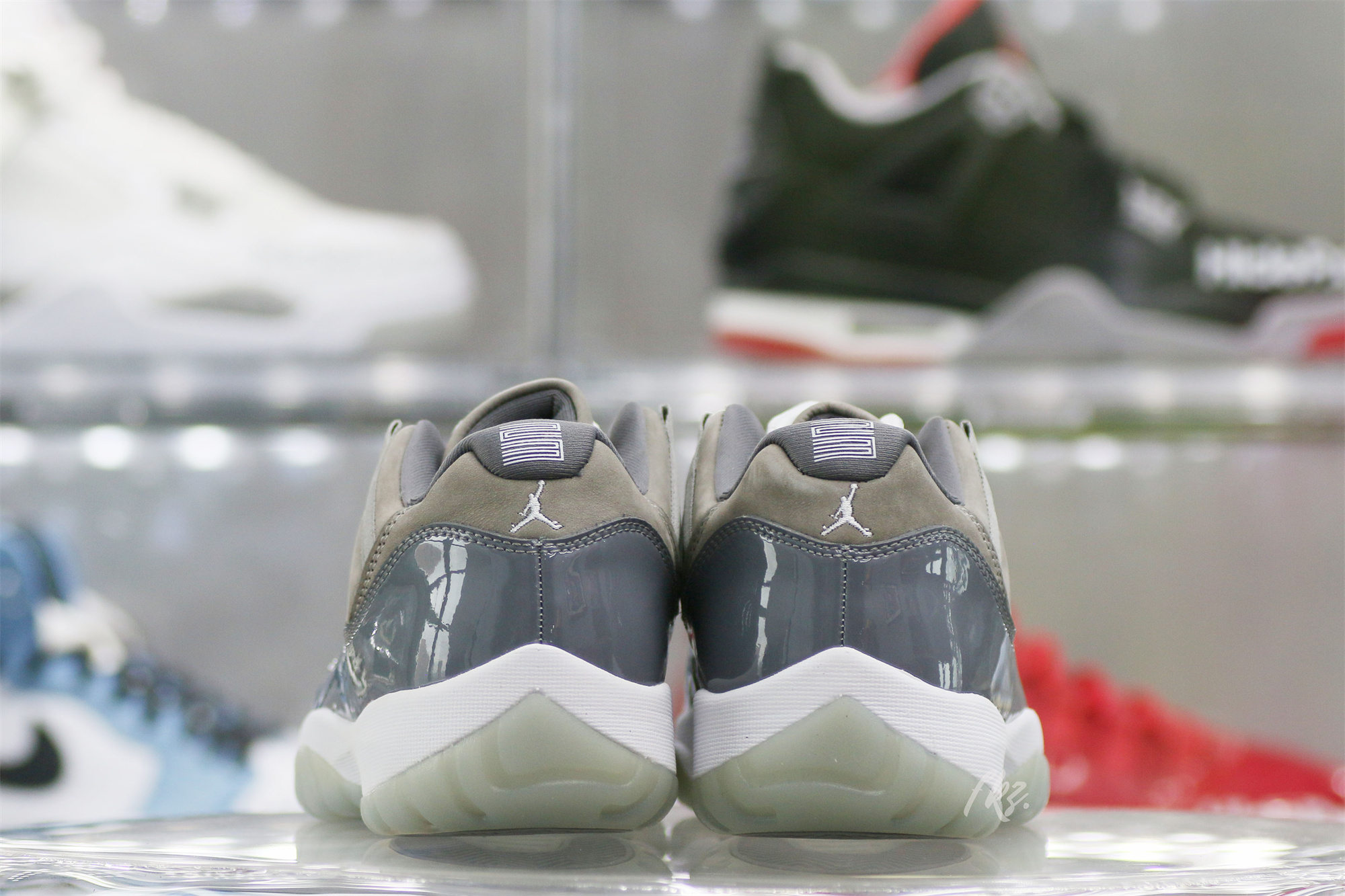 Air Jordan 11 Retro Low Cool Grey