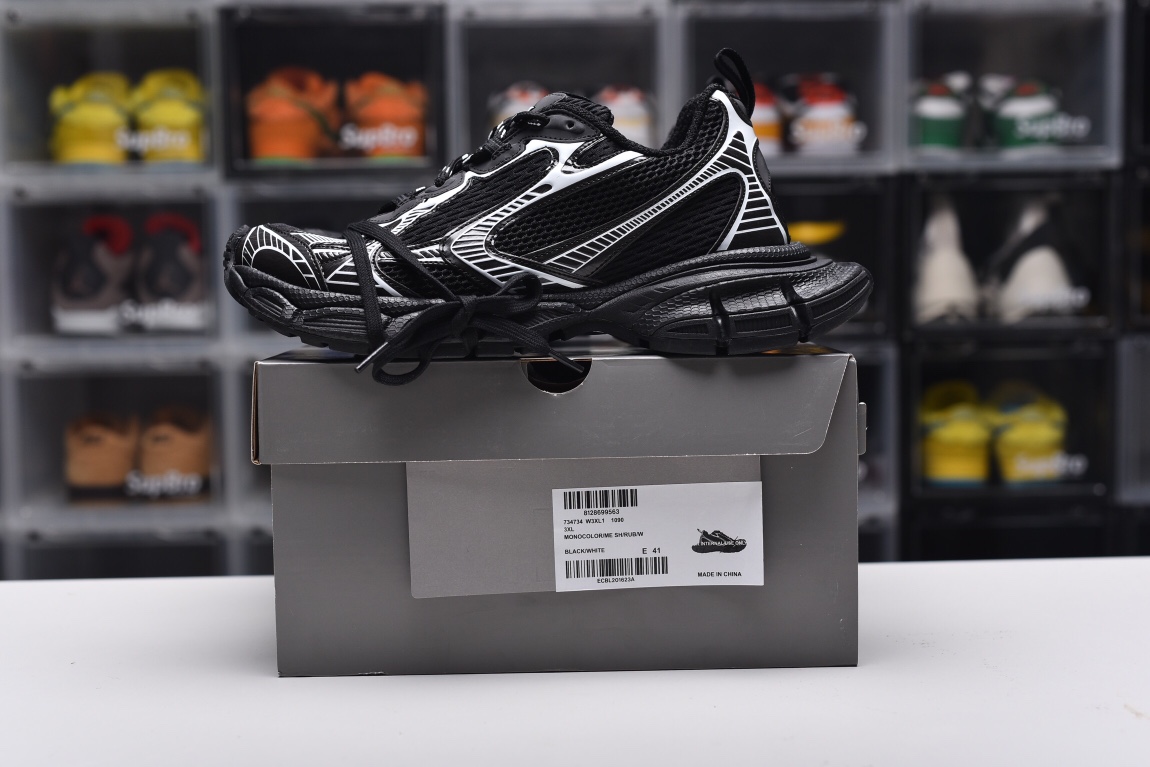 Balenciag* 3XL Sneaker ‘Worn‑Out ‑ Black White’