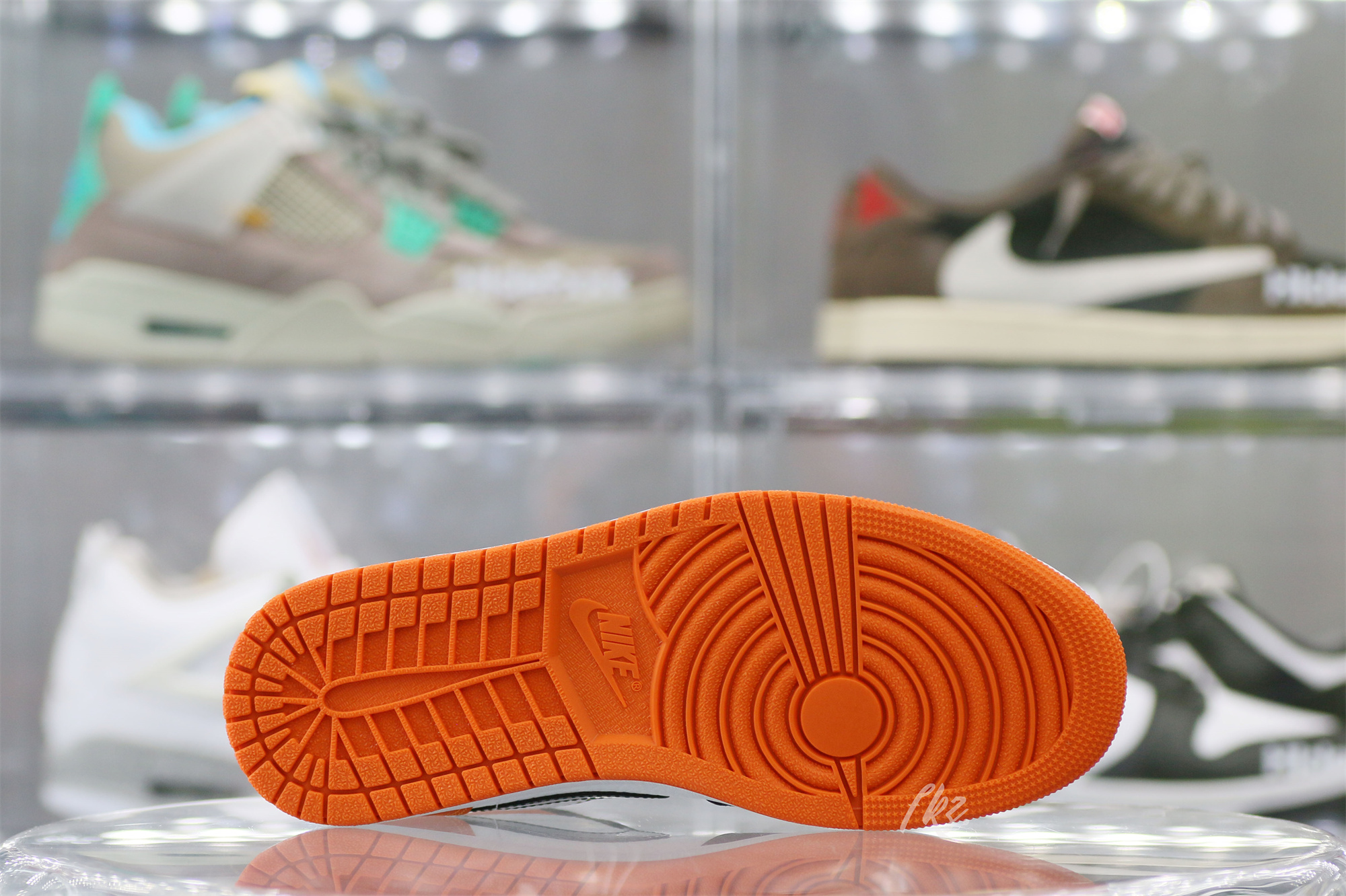 Air Jordan 1 Low Shattered Backboard 2019