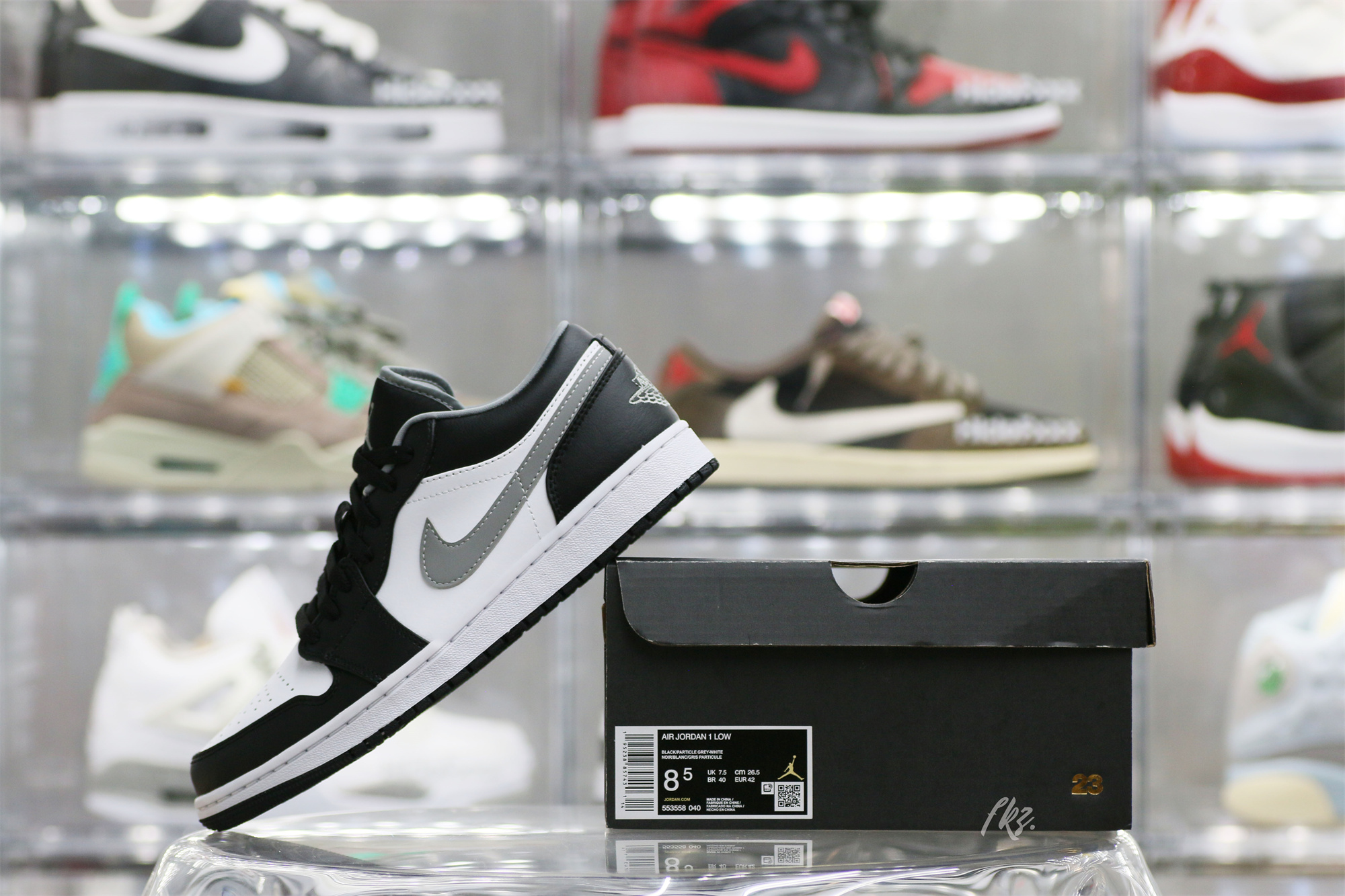 Air Jordan 1 Low Black White Grey