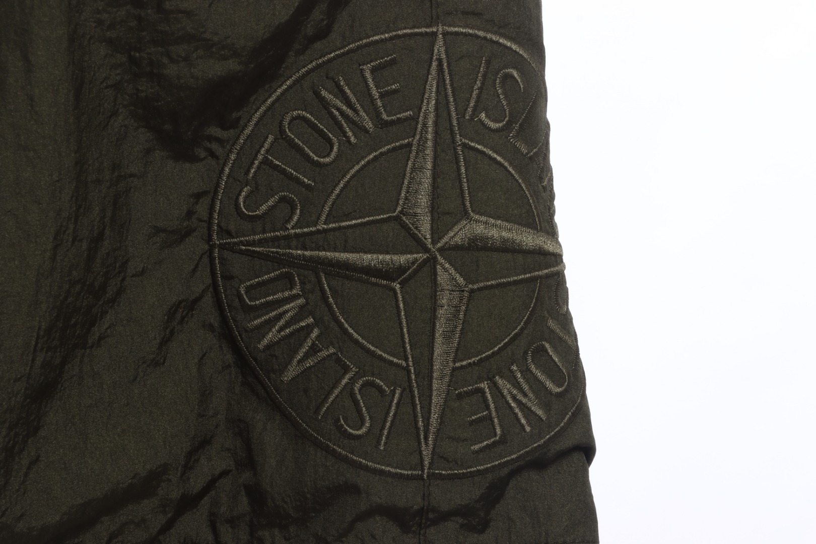 Stone Island Side compass large embroidered shorts gray