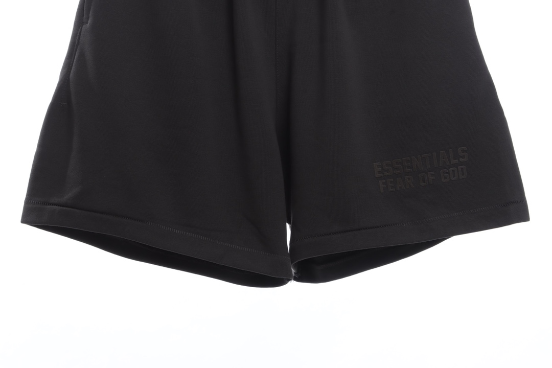 Essenti@ls Flocked alphabet shorts