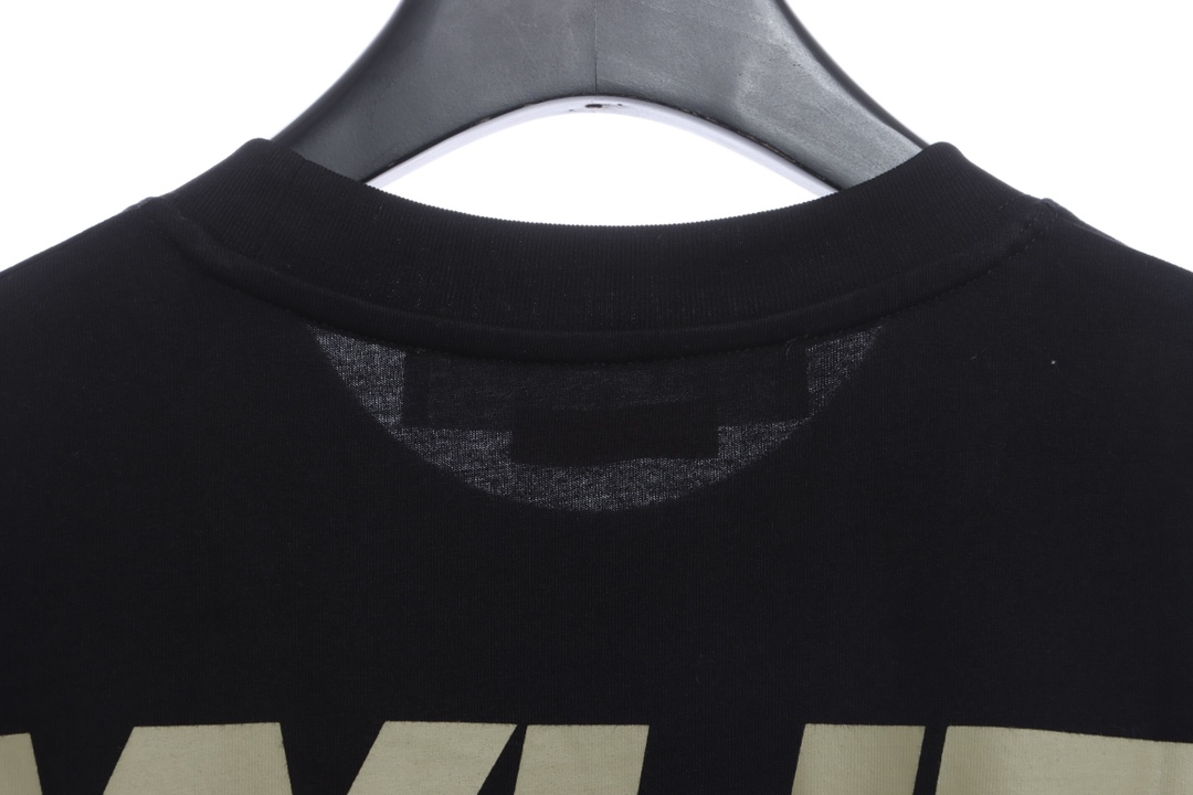 OW Sketch Splashed Ink Arrow Letter Short Sleeves