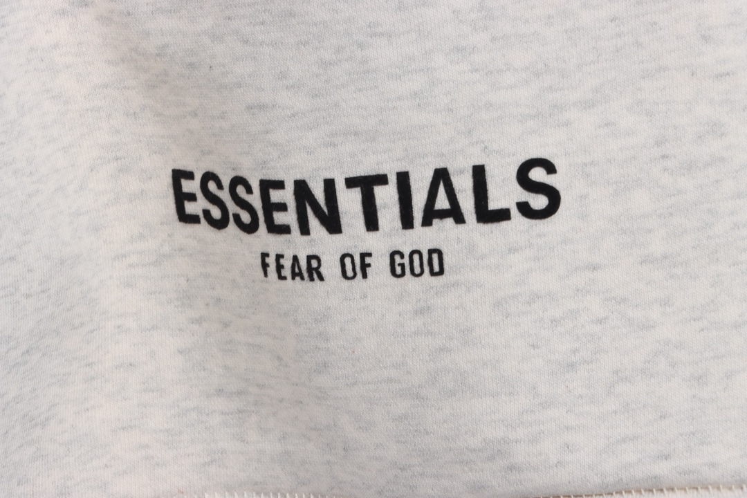 FOG Eighth Season Flocked Print Letter Shorts