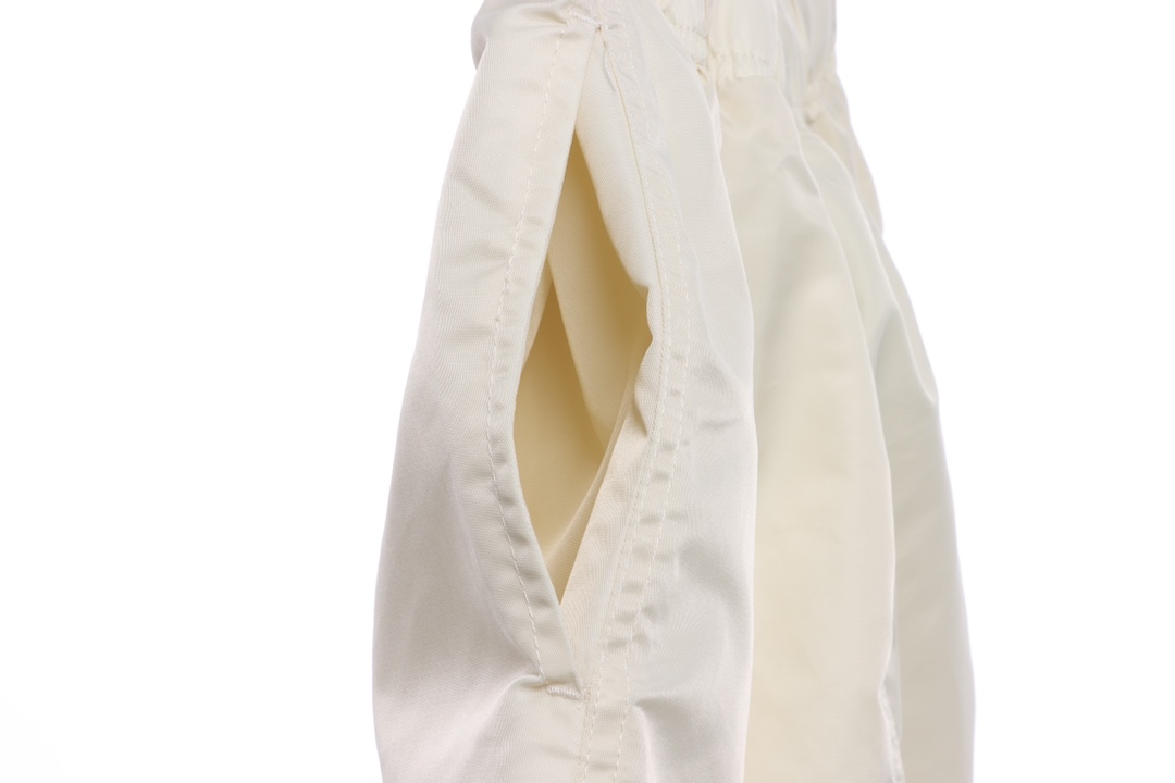 FOG season 8 woven nylon double shorts