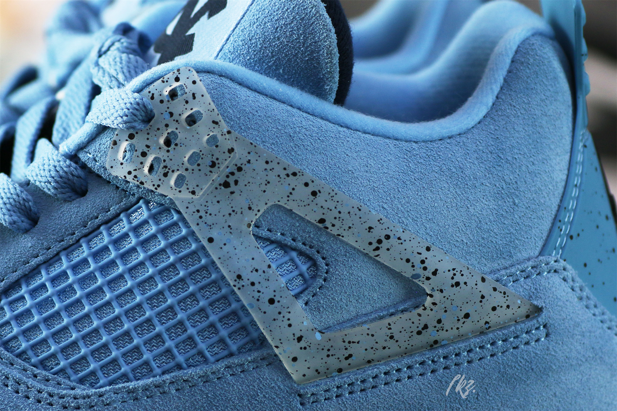 Air Jordan 4 Retro UNC (PE)