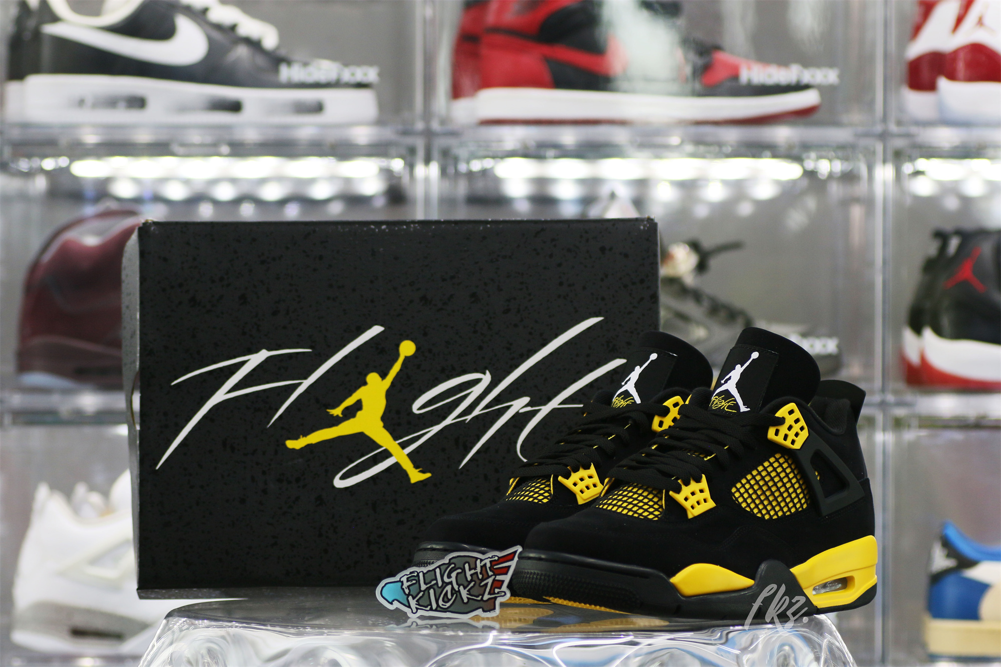 Air Jordan 4 Retro Thunder 2023 (LN5 A1 Batch)