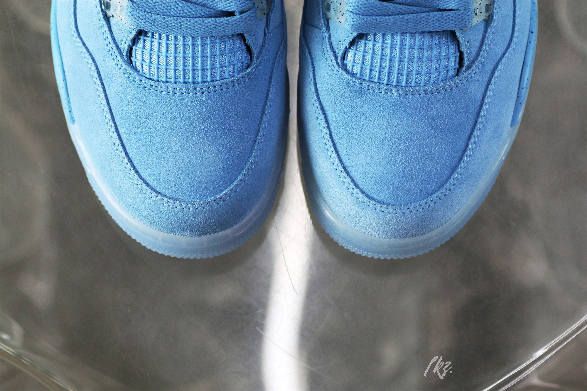 Air Jordan 4 Retro UNC (PE)