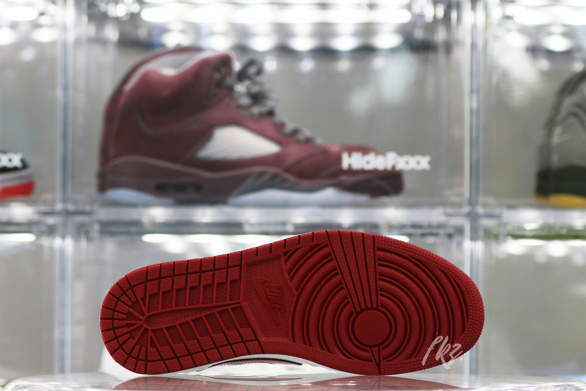 Air Jordan 1 Retro Low White Varsity Red