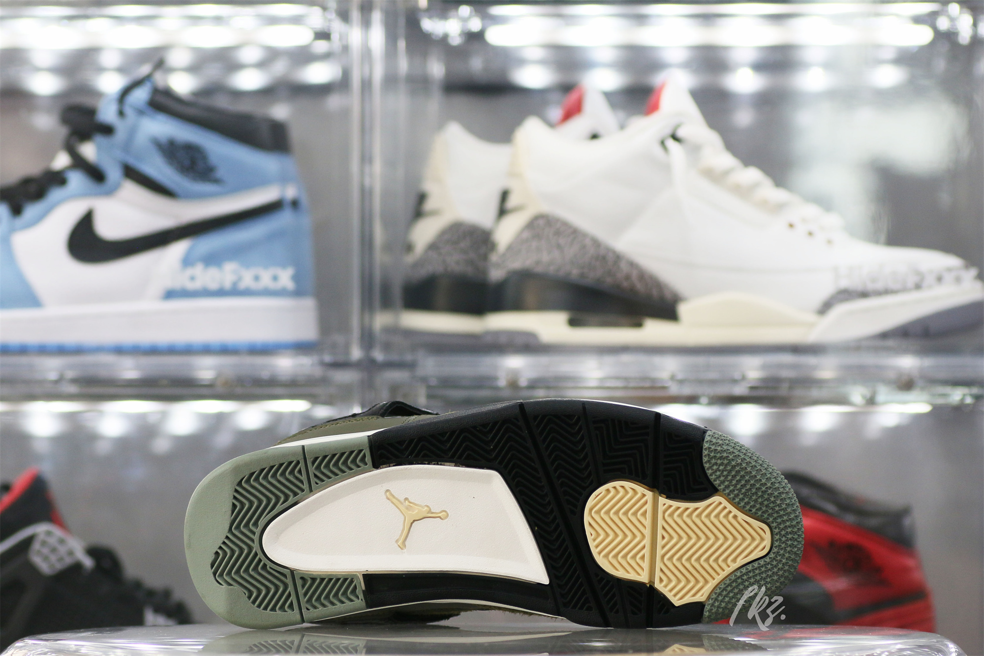 Air Jordan 4 Retro SE Craft Medium Olive (LN5 A1)