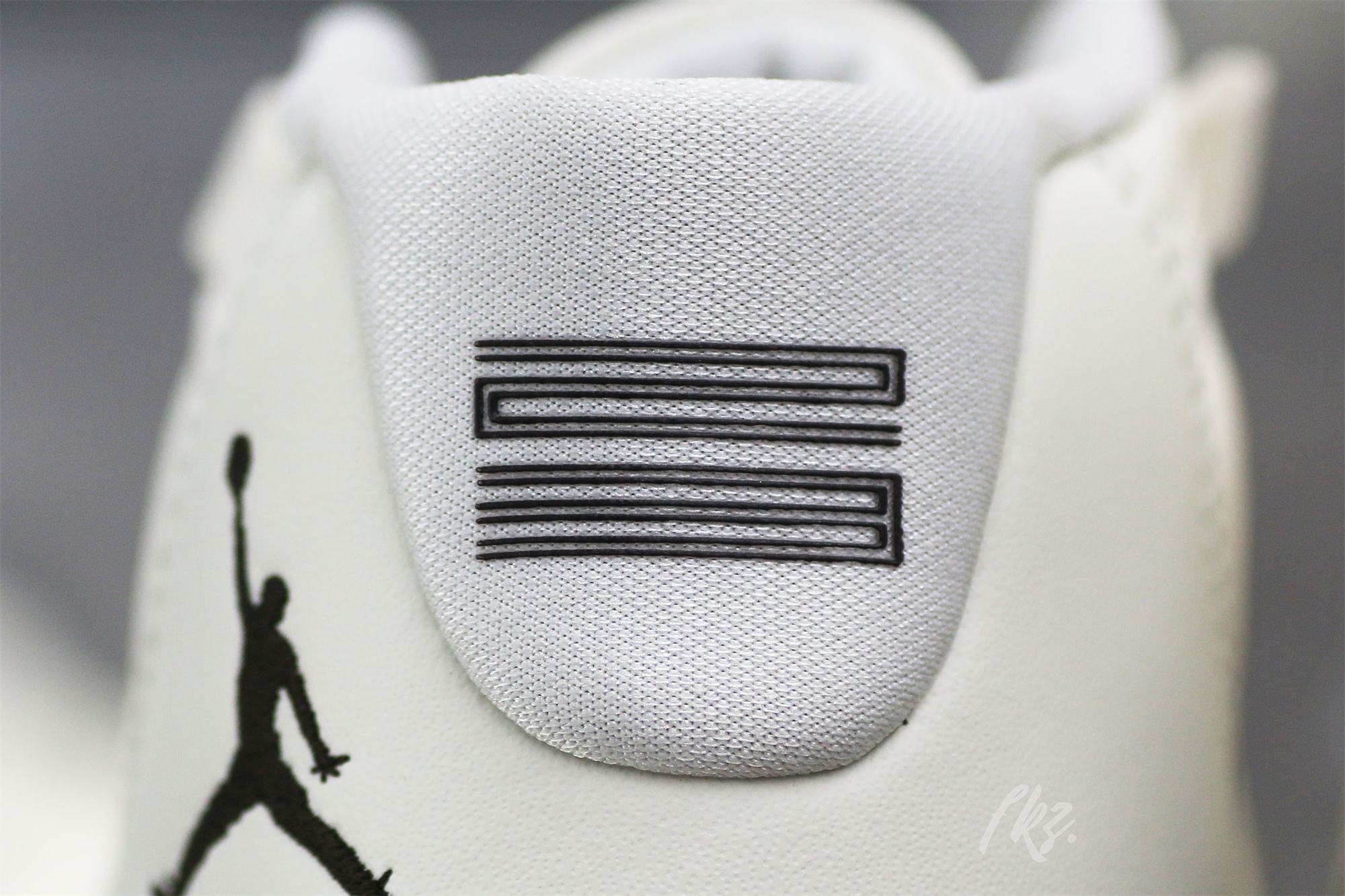 Air Jordan 11 “Neapolitan”（WMNS） (Ln5 A1 Batch)