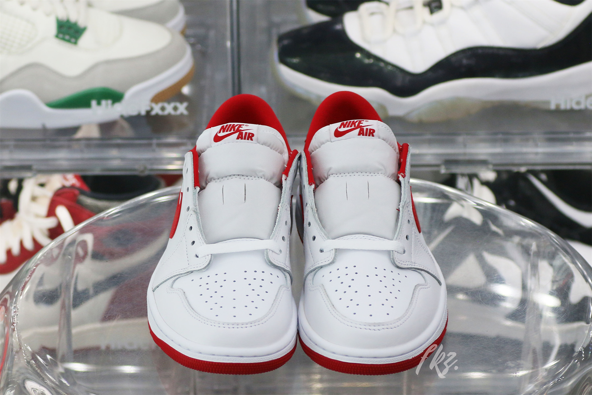 Air Jordan 1 Low University Red