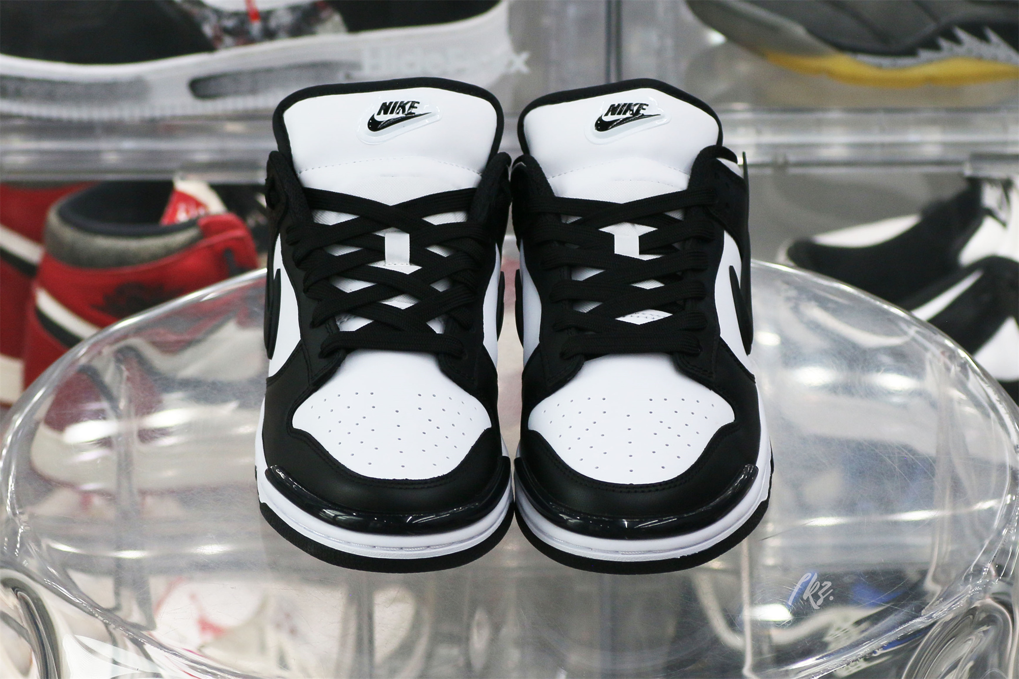 Nike Dunk Low Twist Panda