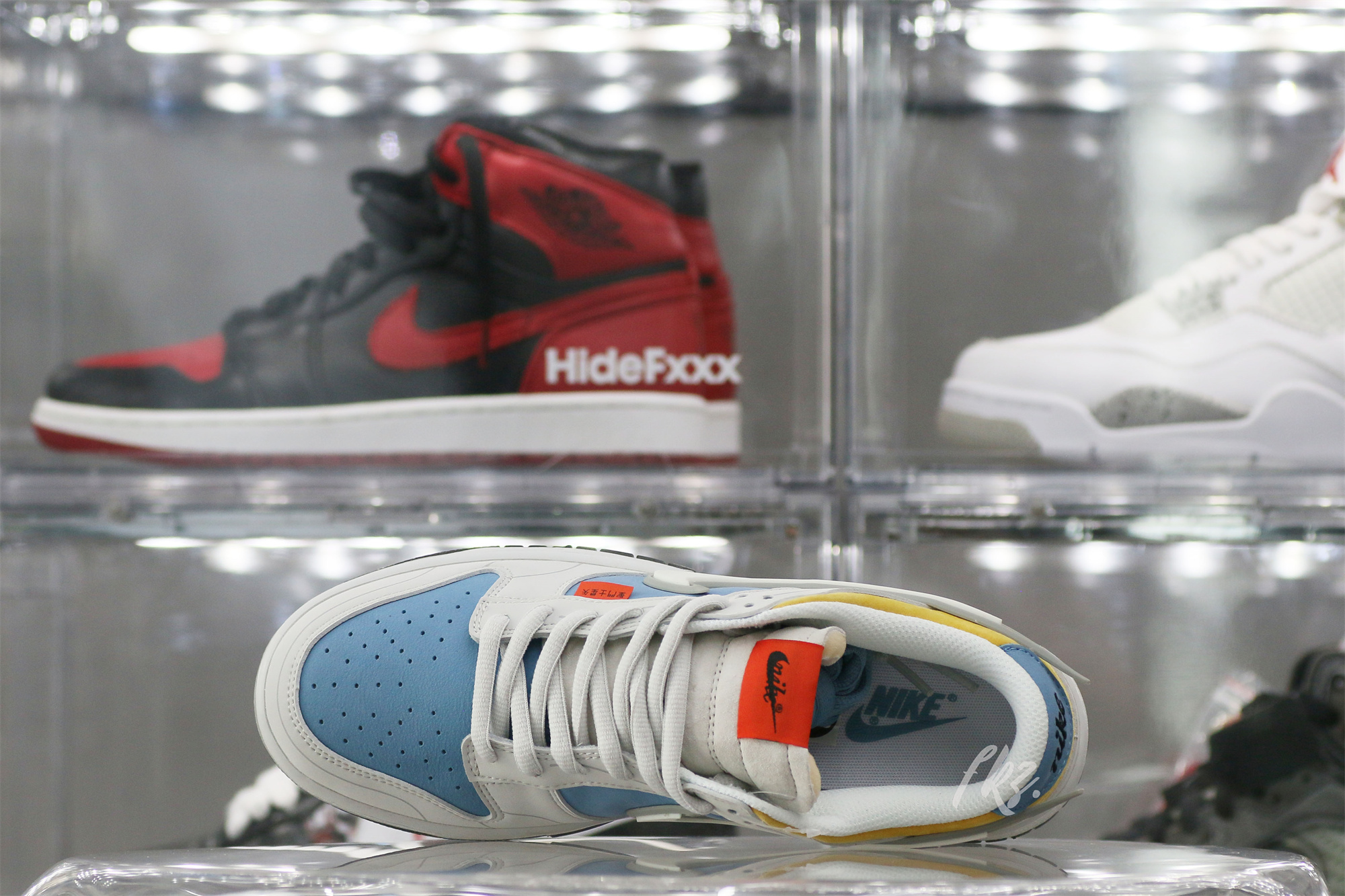 Nike SB Dunk Low & Athena Sail Blun White Grey